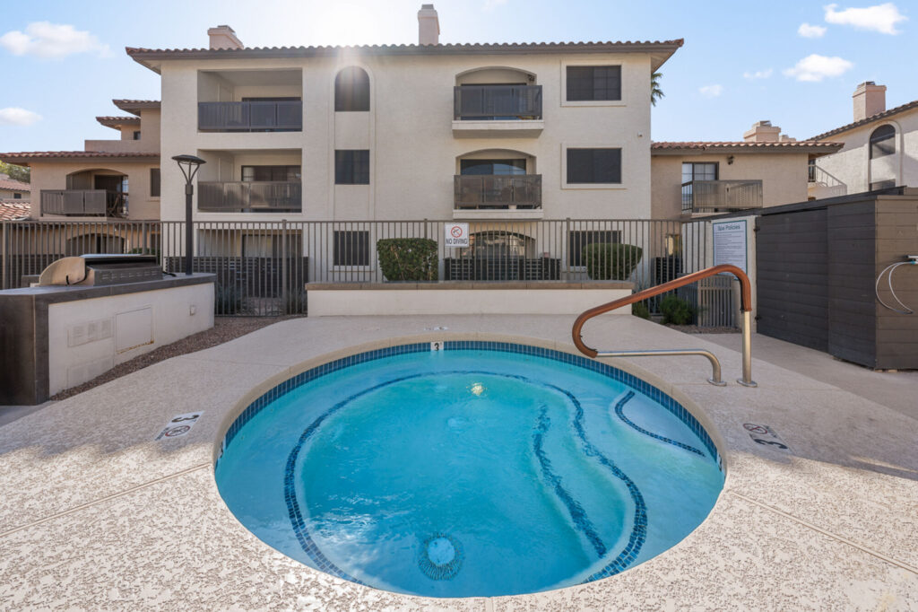 Spa hot tub at Chazal Scottsdale luxury apartments in Scottsdale, AZ.